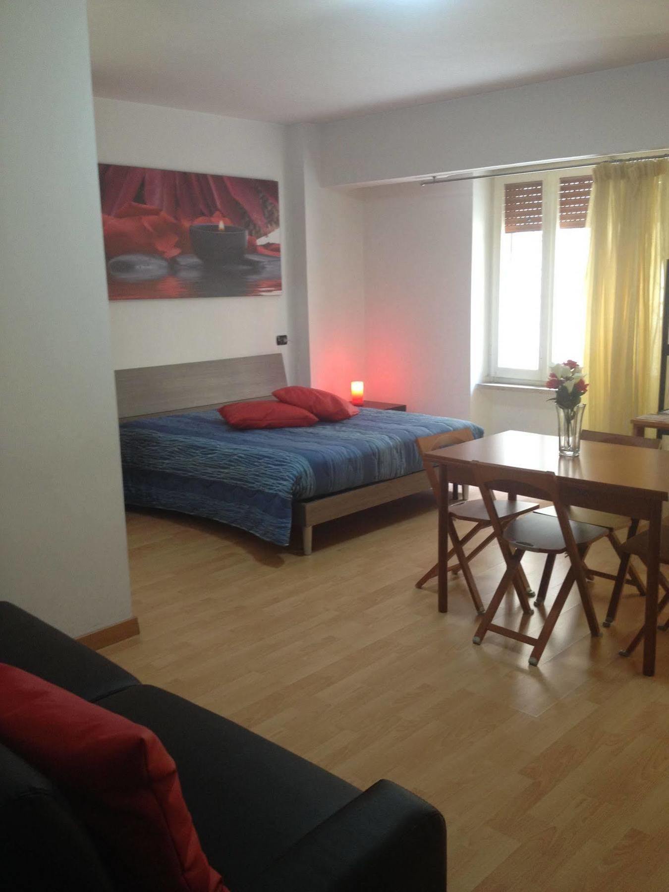 Casa Vacanze House Eden Rome Buitenkant foto